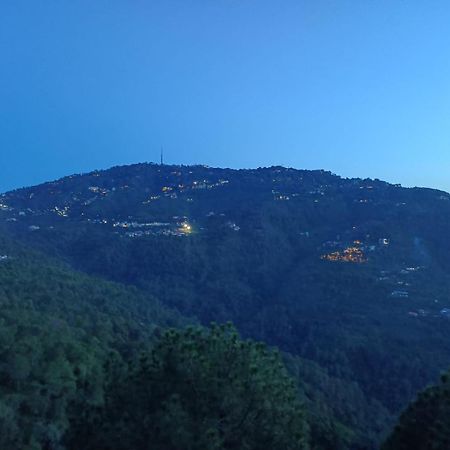 The Summer House Kasauli I Party & Music I Sky Bonfire I Managed By Exotic Stays ภายนอก รูปภาพ
